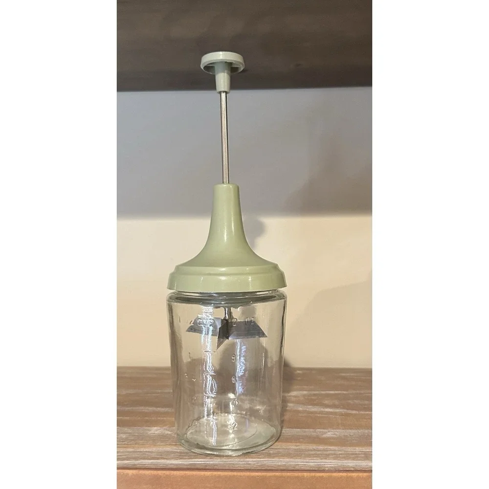 ACME Press & Chop Glass USA Avocado Green‎ Food Nut Chopper 12 oz Vintage Retro